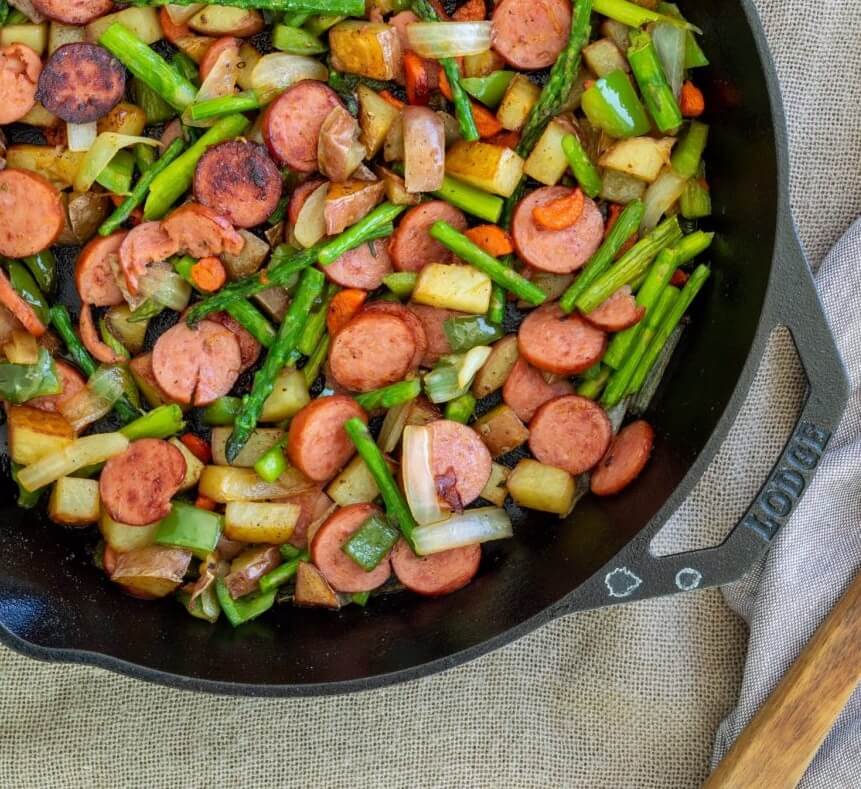 16. Spicy Cajun Asparagus and Sausage 